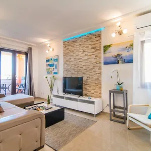 Apartament Charming House On The And Deluxe